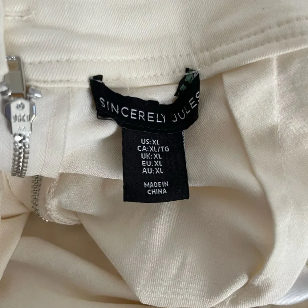 Sincerely Jules Denim V Cut Pale Yellow Jumpsuit. - Picture 8 of 9